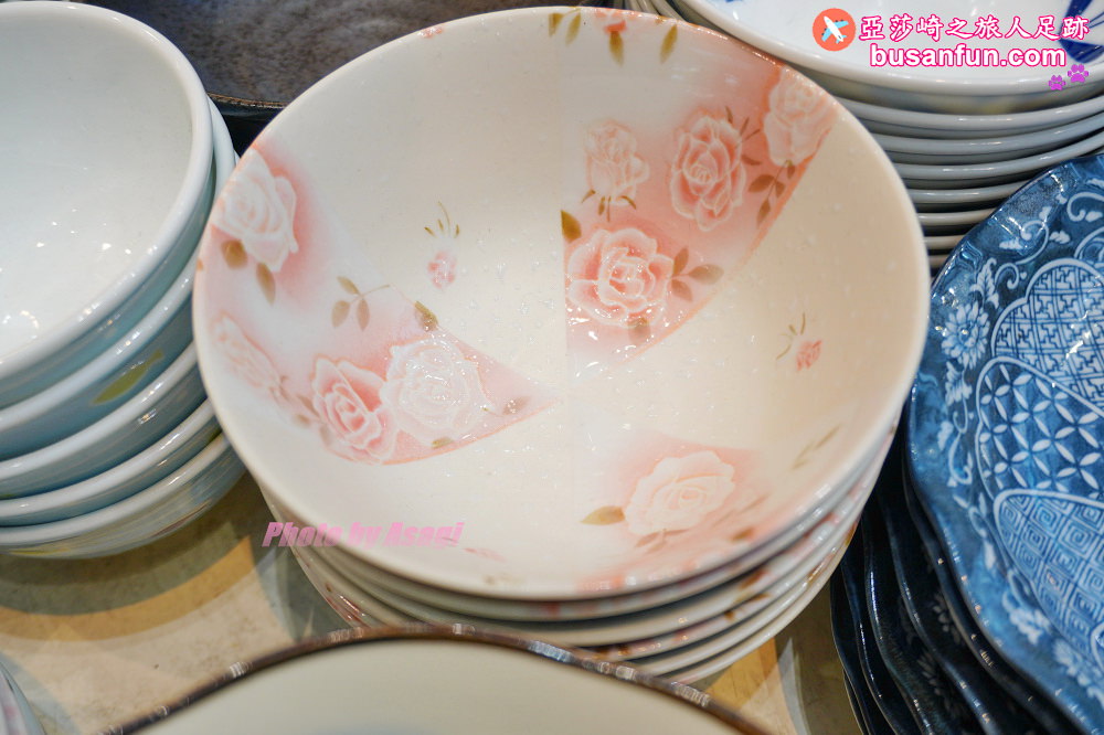 台中日本瓷器碗盤特賣會在一中街愛廣場｜千款進口有田燒萬古燒3個100元起全館百元價