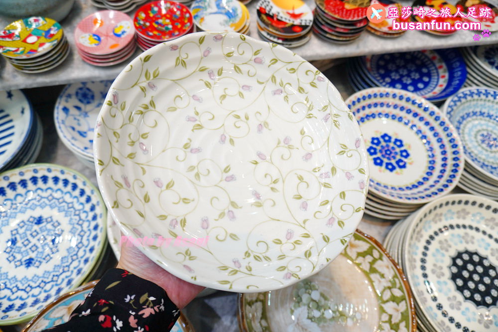 台中日本瓷器碗盤特賣會在一中街愛廣場｜千款進口有田燒萬古燒3個100元起全館百元價