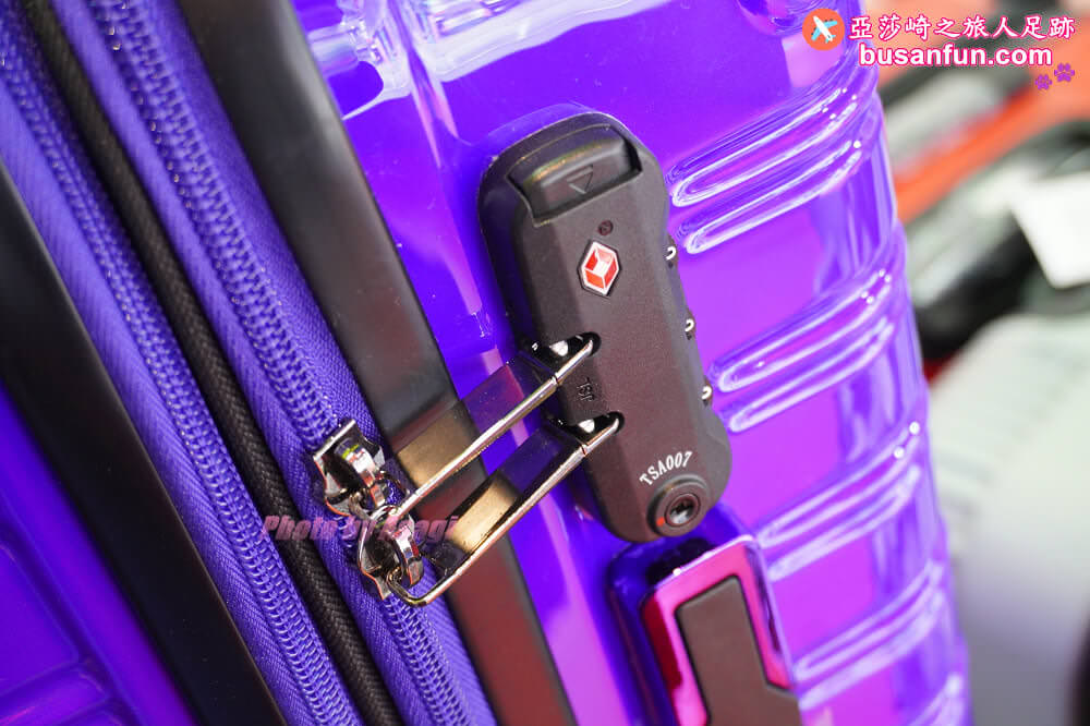 2023台中行李箱特賣會太平育賢路專業工廠直營最低990起一年保固終身保修