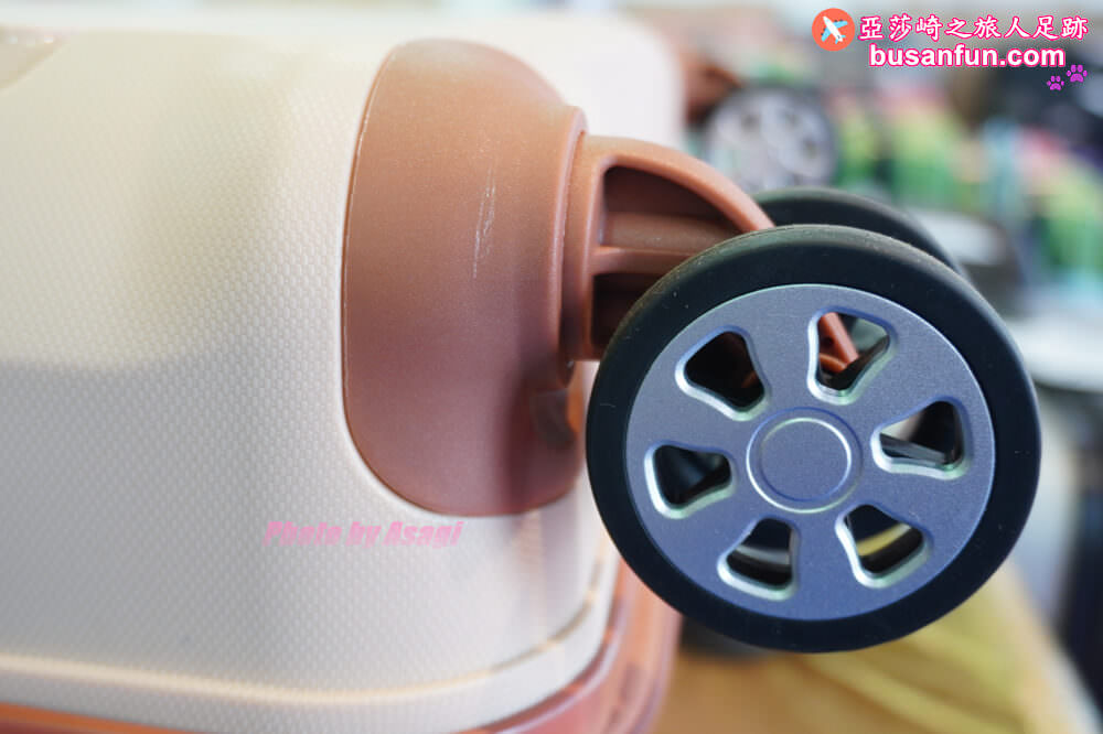 2023台中行李箱特賣會太平育賢路專業工廠直營最低990起一年保固終身保修