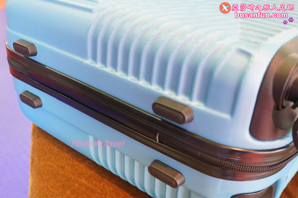 2023台中行李箱特賣會太平育賢路專業工廠直營最低990起一年保固終身保修