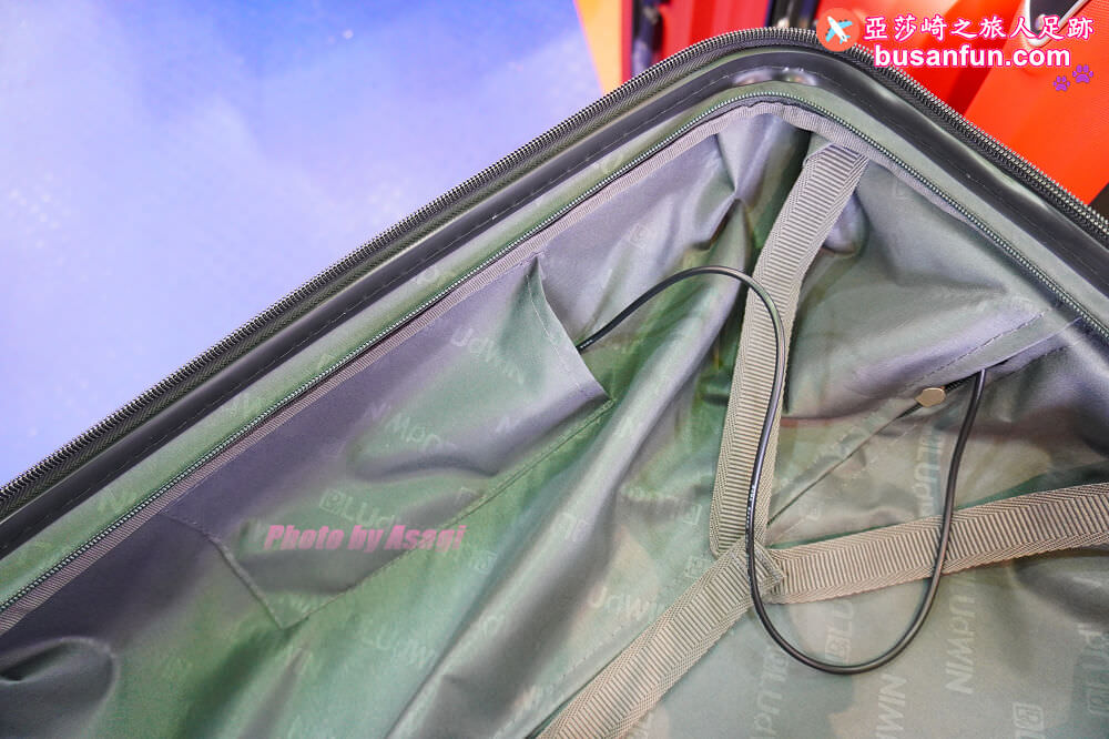 2023台中行李箱特賣會太平育賢路專業工廠直營最低990起一年保固終身保修