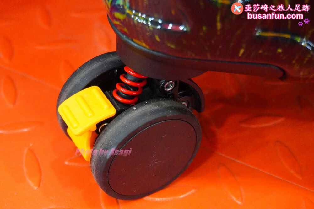 2023台中行李箱特賣會太平育賢路專業工廠直營最低990起一年保固終身保修