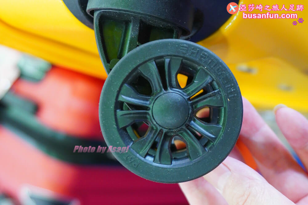 2023台中行李箱特賣會太平育賢路專業工廠直營最低990起一年保固終身保修