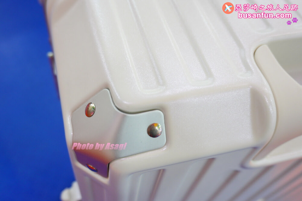 2023台中行李箱特賣會太平育賢路專業工廠直營最低990起一年保固終身保修