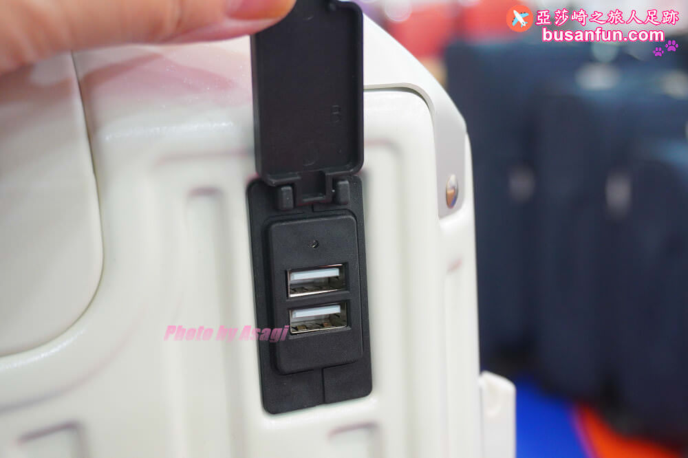 2023台中行李箱特賣會太平育賢路專業工廠直營最低990起一年保固終身保修