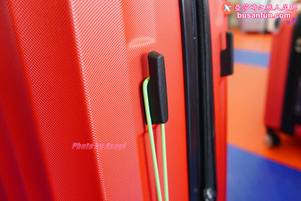 2023台中行李箱特賣會太平育賢路專業工廠直營最低990起一年保固終身保修