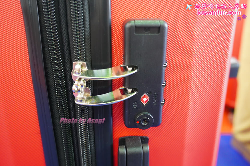 2023台中行李箱特賣會太平育賢路專業工廠直營最低990起一年保固終身保修