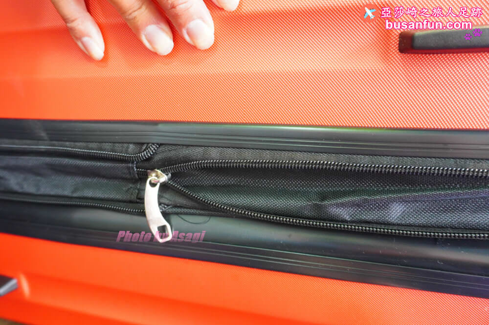 2023台中行李箱特賣會太平育賢路專業工廠直營最低990起一年保固終身保修