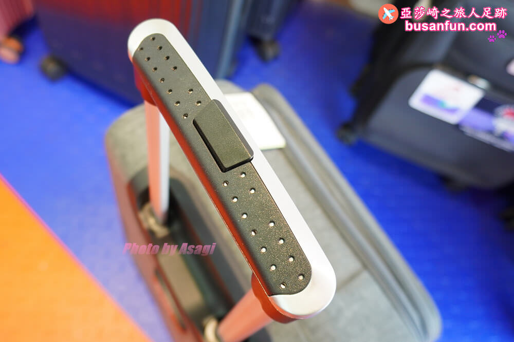 2023台中行李箱特賣會太平育賢路專業工廠直營最低990起一年保固終身保修