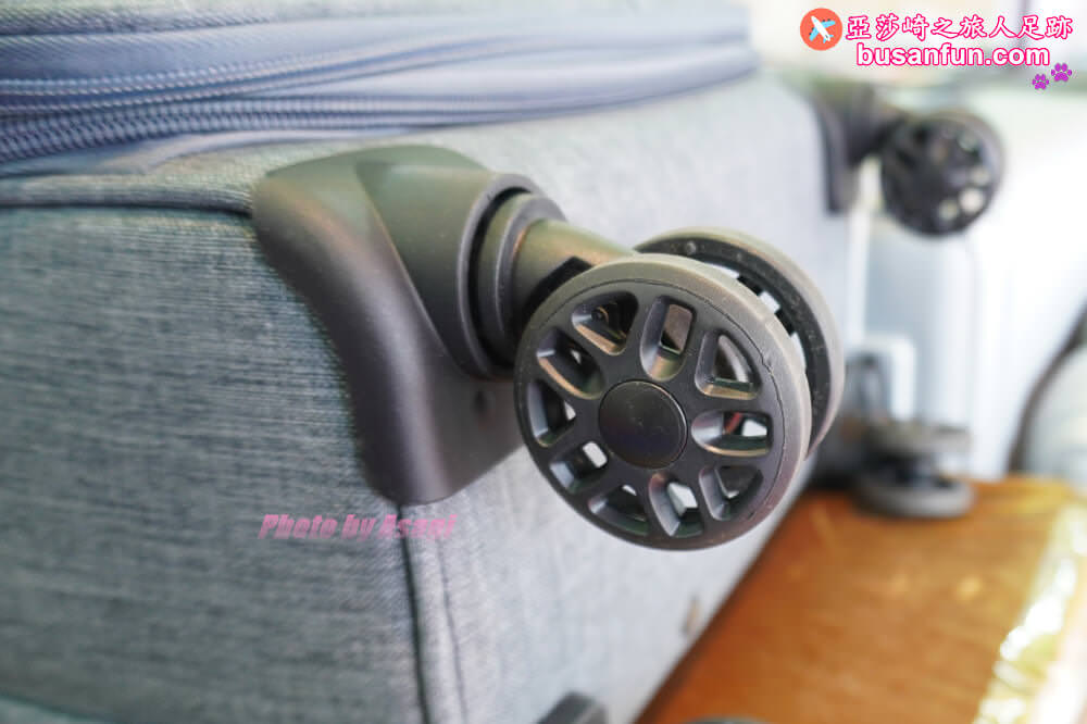 2023台中行李箱特賣會太平育賢路專業工廠直營最低990起一年保固終身保修