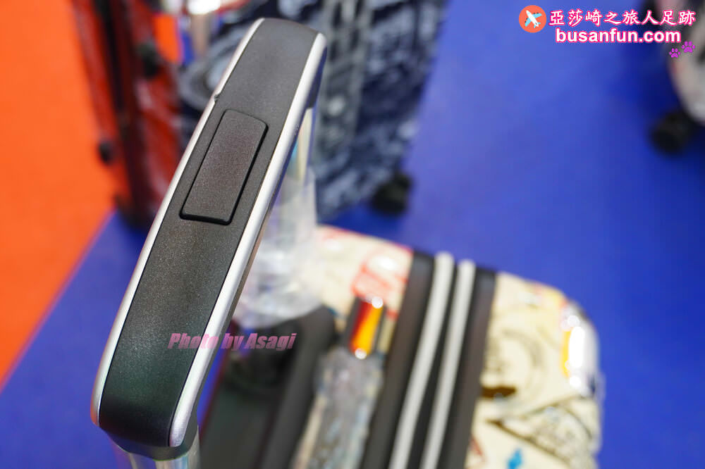 2023台中行李箱特賣會太平育賢路專業工廠直營最低990起一年保固終身保修