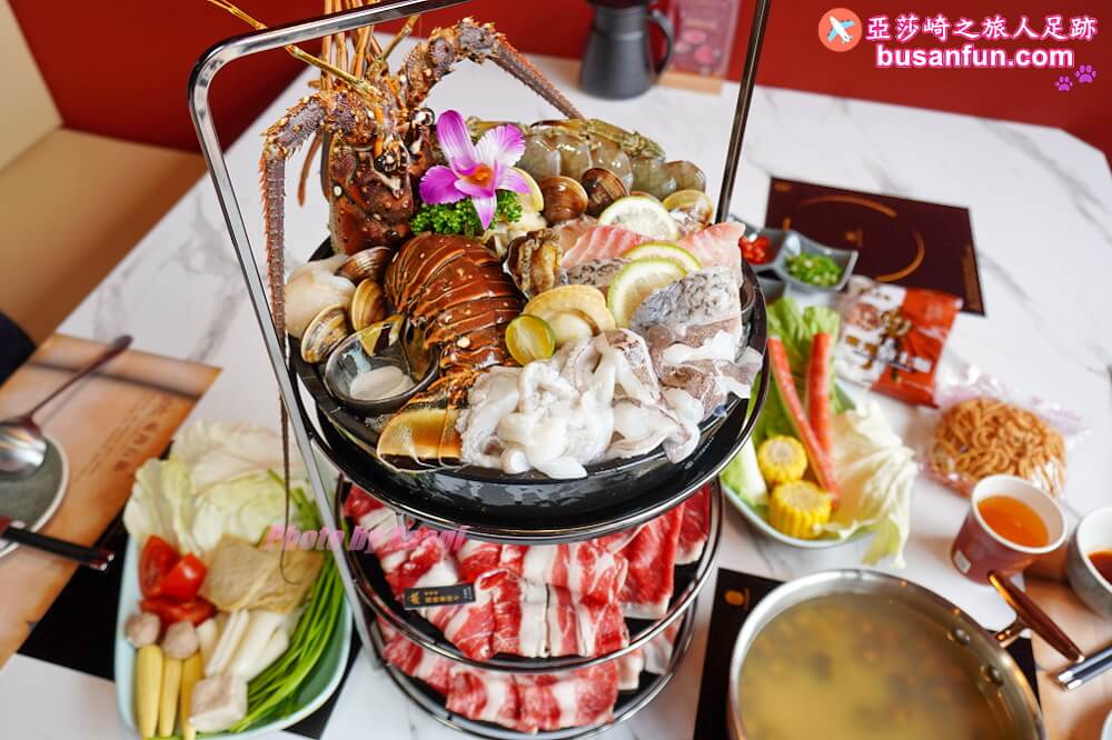 嗑肉石鍋台中烏日店精緻肉品肥美海鮮還有蔬食自助吧吃到飽，火鍋食慾瞬間拉滿