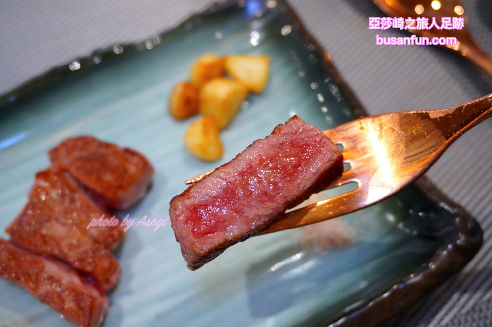 台北一位難求的無菜單鐵板燒【明水然・樂 高雄三多店】高CP值高檔海陸套餐高雄也吃得到 - 第37張圖 台北一位難求的無菜單鐵板燒【明水然・樂 高雄三多店】高CP值高檔海陸套餐高雄也吃得到