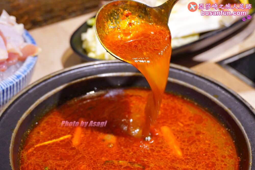 【狂一鍋新莊八德店】全台最大火鍋集團肉多多火鍋新品牌狂一鍋超人氣名店來新莊八德插旗｜酷炫香辣火焰鍋全新上桌