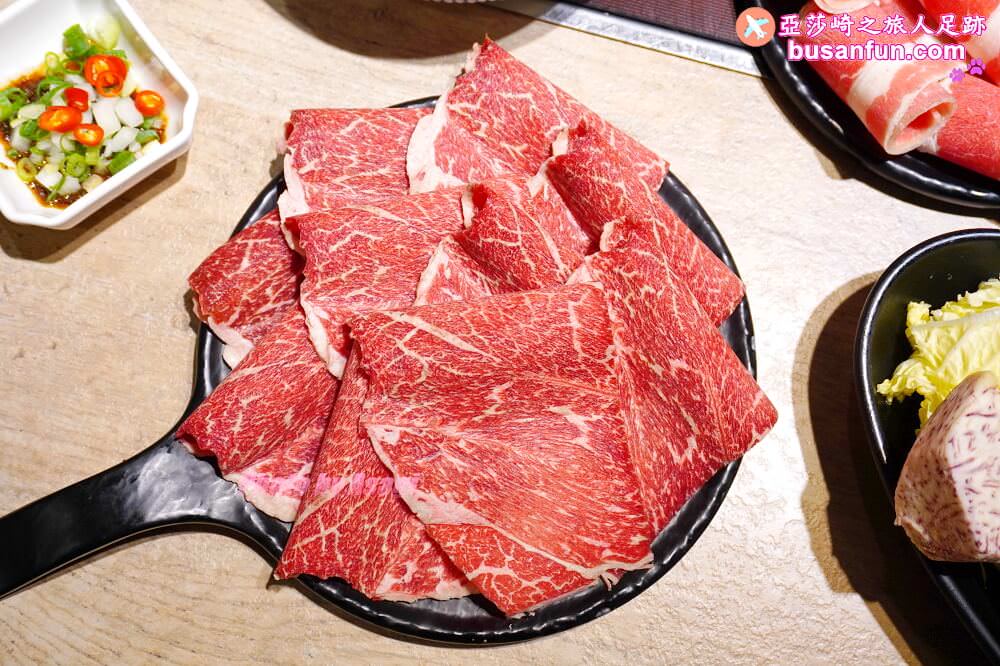 【狂一鍋新莊八德店】全台最大火鍋集團肉多多火鍋新品牌狂一鍋超人氣名店來新莊八德插旗｜酷炫香辣火焰鍋全新上桌