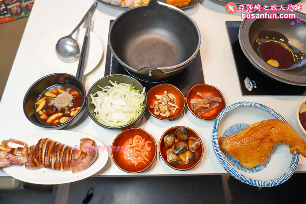 超人氣排隊名店一吃就圈粉的台式爆炒火鍋【狂一鍋台中漢口店】必回訪 - 第21張圖 超人氣排隊名店一吃就圈粉的台式爆炒火鍋【狂一鍋台中漢口店】必回訪