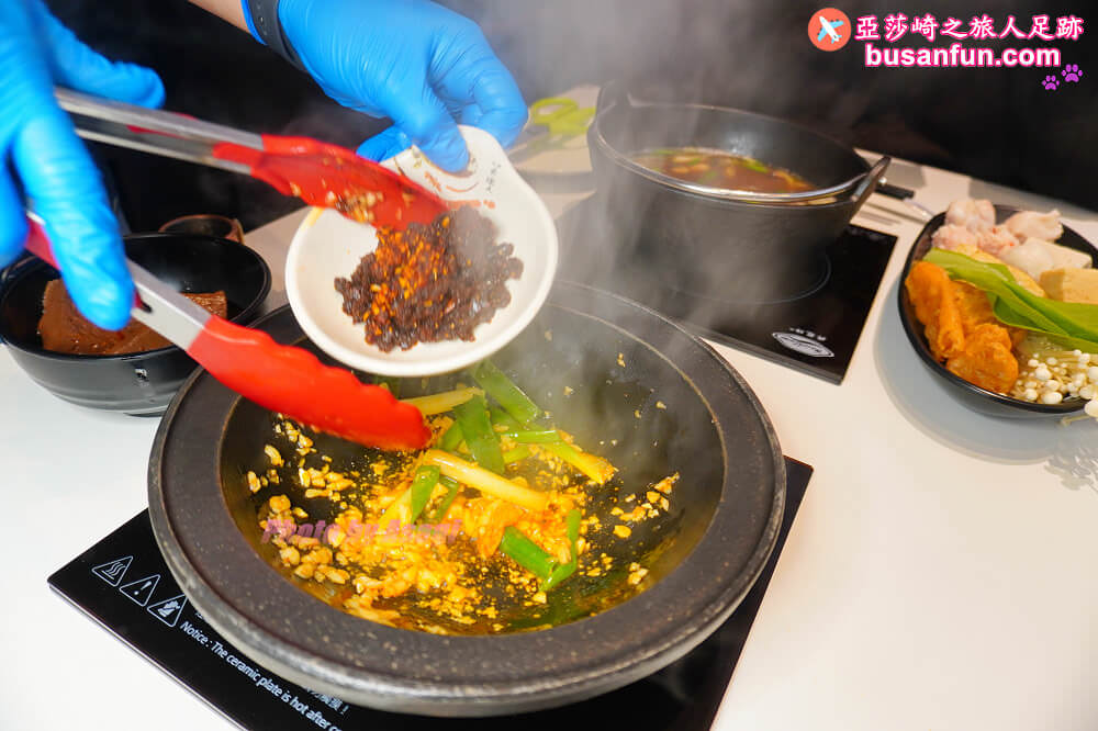 超人氣排隊名店一吃就圈粉的台式爆炒火鍋【狂一鍋台中漢口店】必回訪 - 第38張圖 超人氣排隊名店一吃就圈粉的台式爆炒火鍋【狂一鍋台中漢口店】必回訪