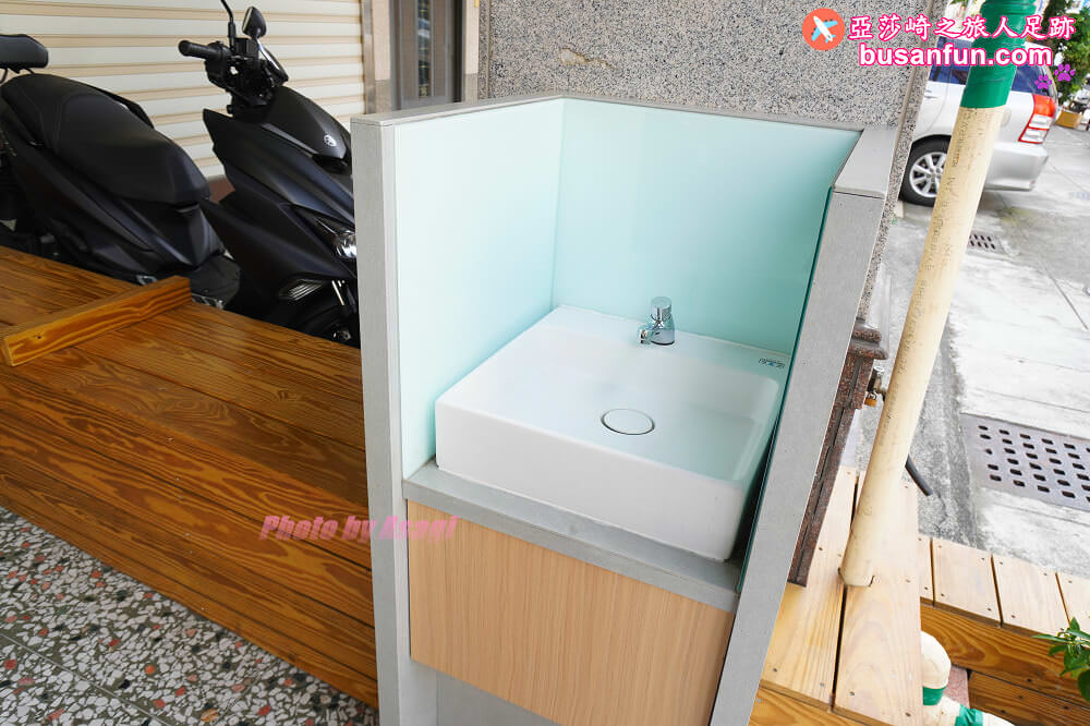 台中自助洗衣店-美衣潔智能自助洗衣東區樂業店(附設烘衣機)，近樂成宮、旱溪夜市24小時自助洗衣，會員儲值更省錢