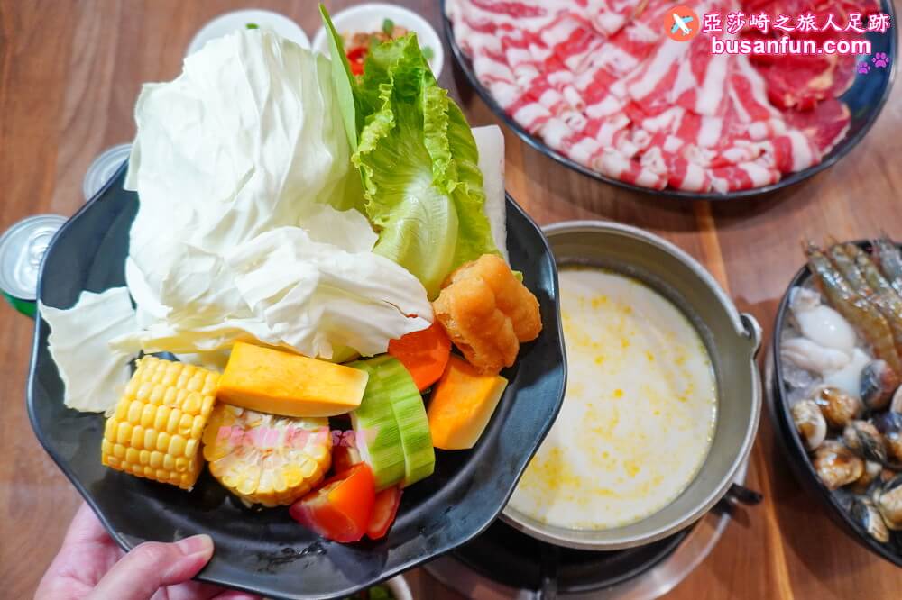 火鍋第一品牌樂多多集團旗下「肉多多火鍋-嘉義中山店」排隊宵夜名店必吃嘉義東區美食