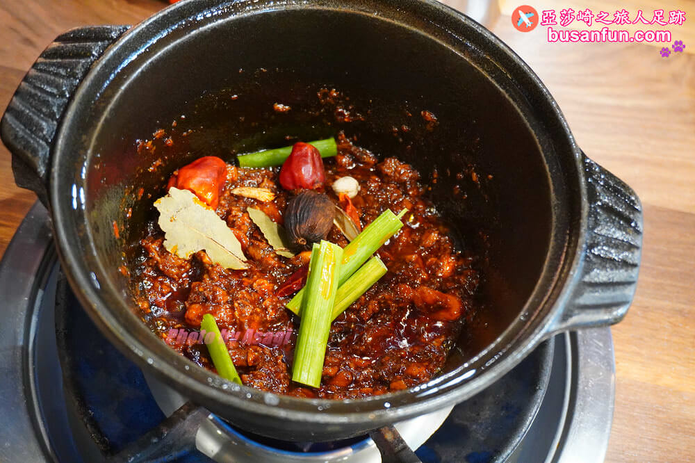 火鍋第一品牌樂多多集團旗下「肉多多火鍋-嘉義中山店」排隊宵夜名店必吃嘉義東區美食