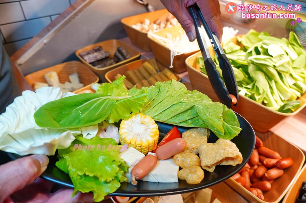 最潮火鍋品牌【肉多多火鍋台中太平店】三人行必有麻辣吃 - 第11張圖 最潮火鍋品牌【肉多多火鍋台中太平店】三人行必有麻辣吃