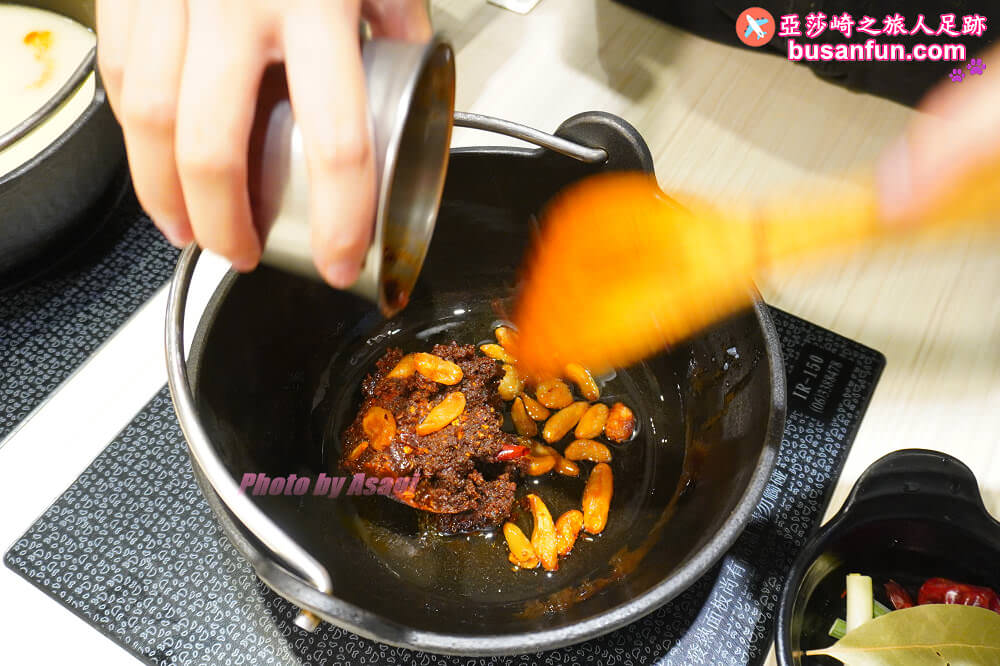 最潮火鍋品牌【肉多多火鍋台中太平店】三人行必有麻辣吃 - 第25張圖 最潮火鍋品牌【肉多多火鍋台中太平店】三人行必有麻辣吃