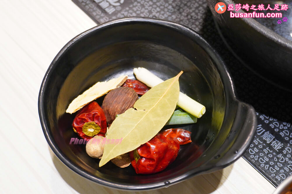 最潮火鍋品牌【肉多多火鍋台中太平店】三人行必有麻辣吃 - 第26張圖 最潮火鍋品牌【肉多多火鍋台中太平店】三人行必有麻辣吃