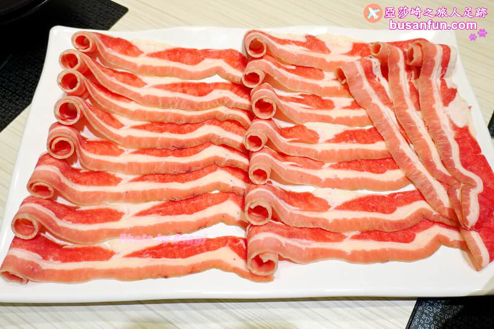 最潮火鍋品牌【肉多多火鍋台中太平店】三人行必有麻辣吃 - 第31張圖 最潮火鍋品牌【肉多多火鍋台中太平店】三人行必有麻辣吃