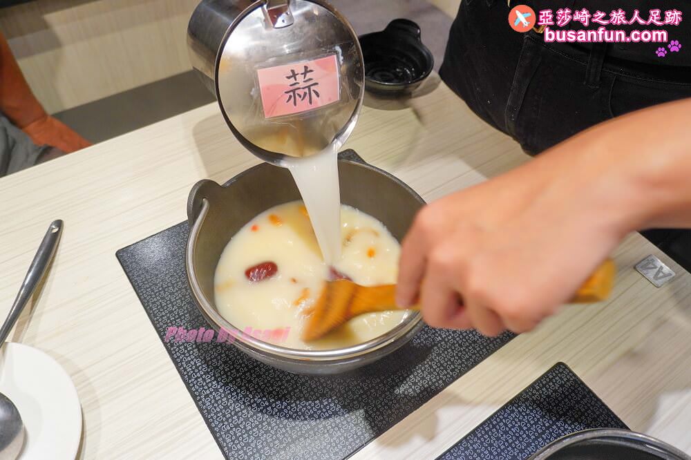 最潮火鍋品牌【肉多多火鍋台中太平店】三人行必有麻辣吃 - 第36張圖 最潮火鍋品牌【肉多多火鍋台中太平店】三人行必有麻辣吃