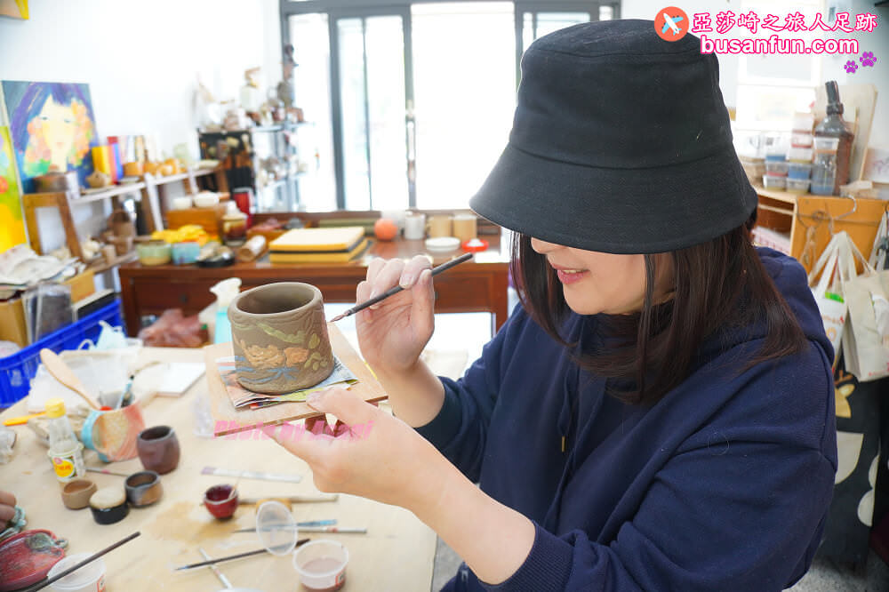 苗栗公館小旅行來去苗栗特色館品飲農村酒、陶藝DIY、紅棗芋頭在地食材飯糰|台灣農村酒莊遊程 - 第38張圖 苗栗公館小旅行來去苗栗特色館品飲農村酒、陶藝DIY、紅棗芋頭在地食材飯糰|台灣農村酒莊遊程