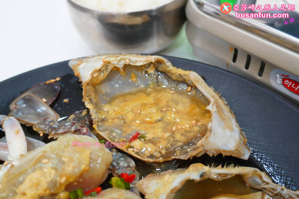 釜山醬蟹吃到飽게좋아연평도간장게장100%韓國延坪島青蟹｜廣安站必吃距離廣安里海邊5分鐘