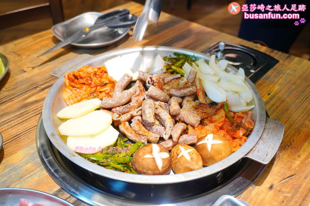 台北西門町韓式料理餐廳 阿豬媽韓式烤腸專門店-西門店