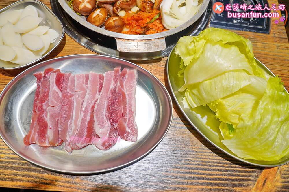 台北西門町韓式料理餐廳 阿豬媽韓式烤腸專門店-西門店