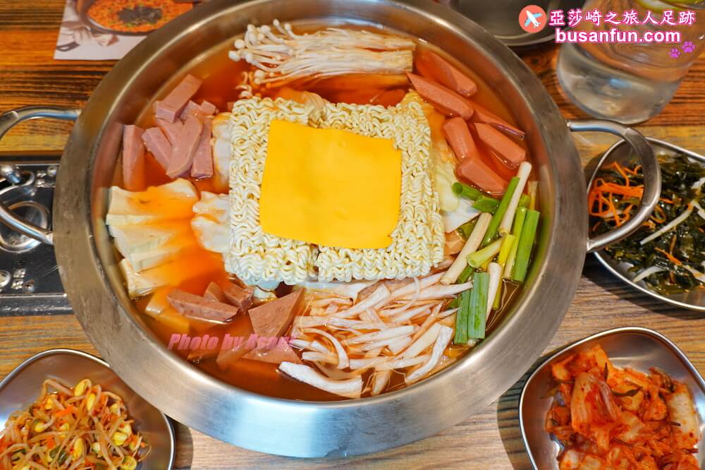 台北西門町韓式料理餐廳 阿豬媽韓式烤腸專門店-西門店