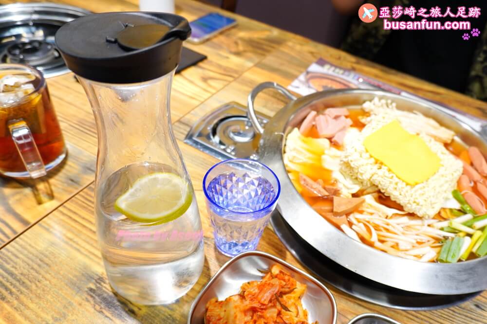 台北西門町韓式料理餐廳 阿豬媽韓式烤腸專門店-西門店