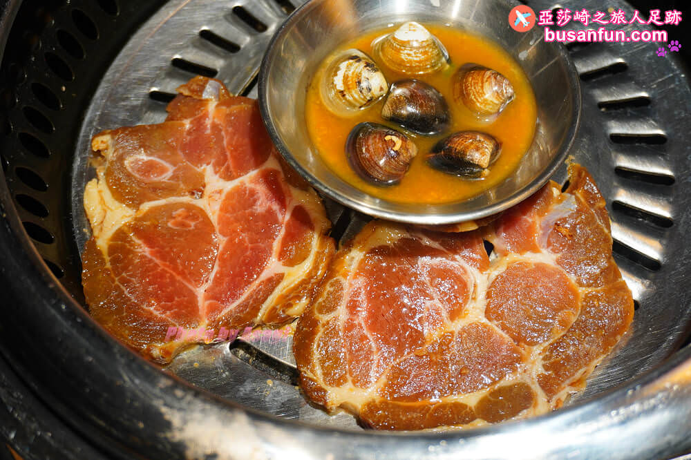阿豬媽韓式烤肉吃到飽北車店大口吃肉｜台北車站微風美食街餐廳推薦