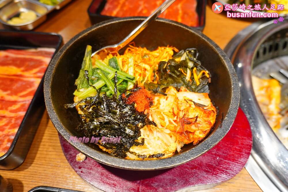 阿豬媽韓式烤肉吃到飽北車店大口吃肉｜台北車站微風美食街餐廳推薦
