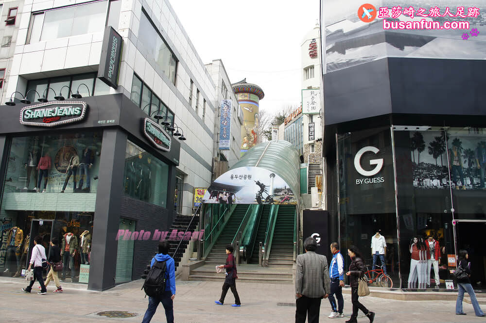 釜山南浦站龍頭山公園용두산공원&釜山塔부산타워好逛鬧區中的美拍景點 - 第11張圖 釜山南浦站龍頭山公園용두산공원&釜山塔부산타워好逛鬧區中的美拍景點