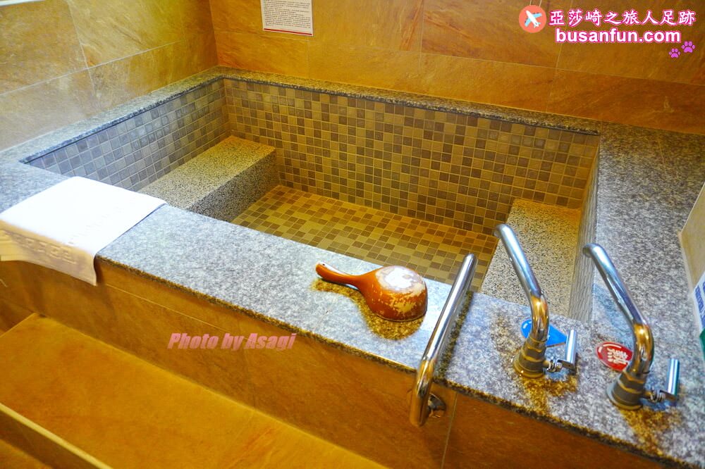 台南泡湯龜丹溫泉住宿推薦｜龜丹六二溫泉山房超大溫泉浴池環境典雅