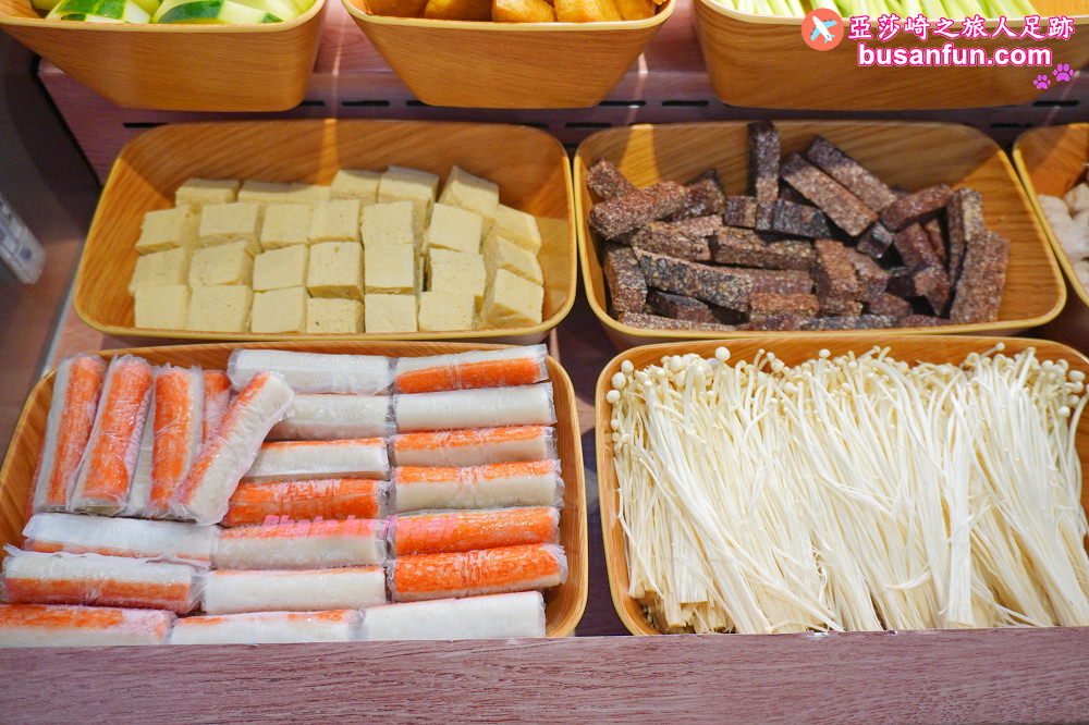 (原址改成肉多多火鍋)火鍋第一品牌火鍋迷必吃名店樂多多集團旗下狂一鍋新台式火鍋來台中精武東路插旗