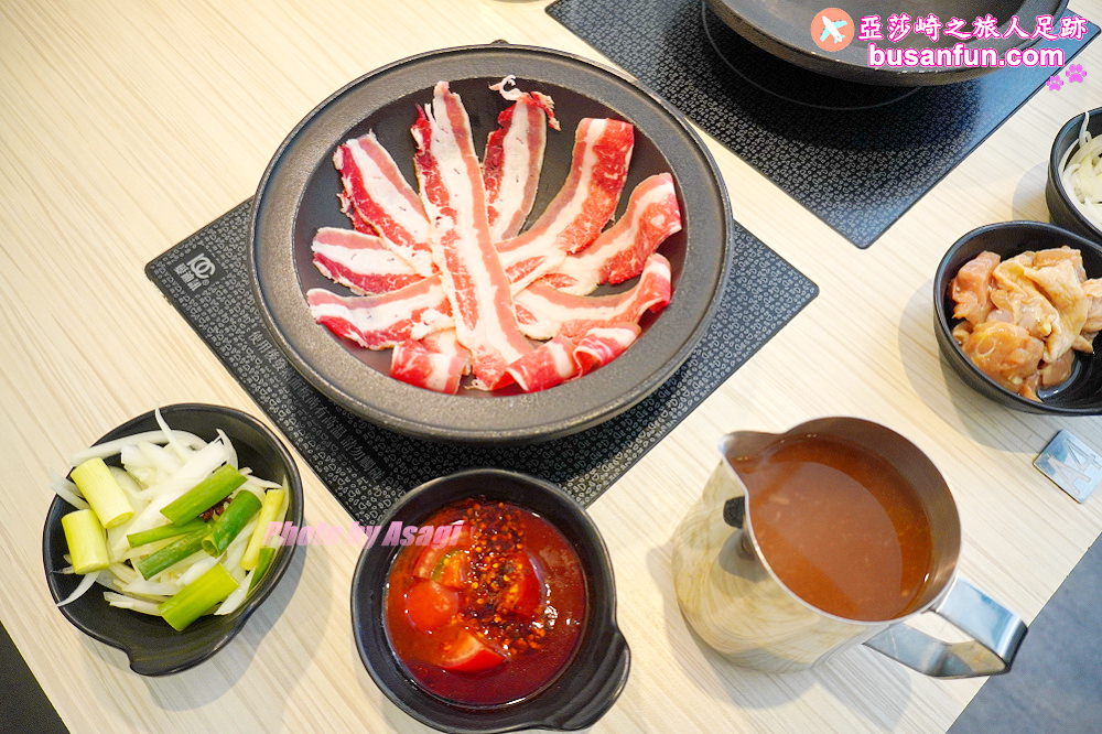 (原址改成肉多多火鍋)火鍋第一品牌火鍋迷必吃名店樂多多集團旗下狂一鍋新台式火鍋來台中精武東路插旗