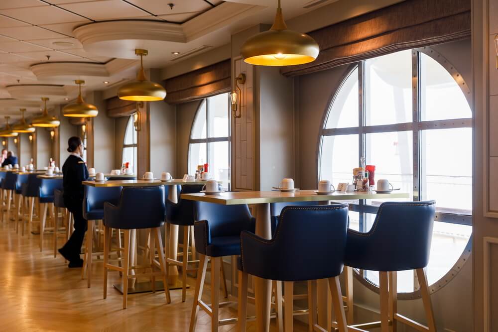 雄獅旅遊挪威郵輪奮進號－夏季暑假親子精選，基隆出發台灣首航指定航程同房第三、四人0元