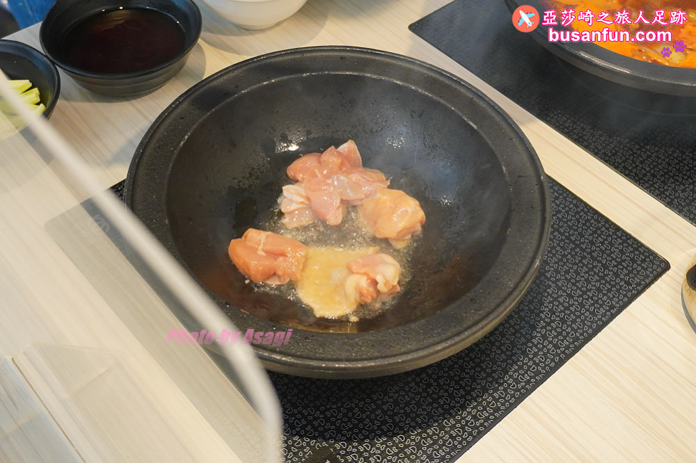 (原址改成肉多多火鍋)火鍋第一品牌火鍋迷必吃名店樂多多集團旗下狂一鍋新台式火鍋來台中精武東路插旗