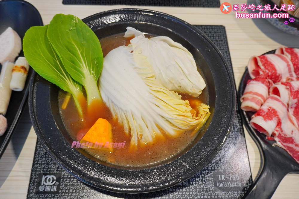 (原址改成肉多多火鍋)火鍋第一品牌火鍋迷必吃名店樂多多集團旗下狂一鍋新台式火鍋來台中精武東路插旗