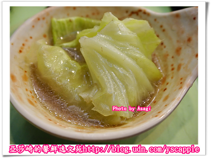 【鍋饕精緻涮涮鍋】紅酒牛肉鍋酒香迷人頂級和牛肉質嫩到想尖叫